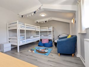 Photo 18- click for photo gallery